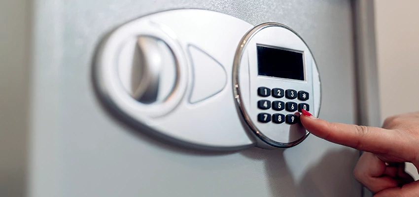 Jewelry Safe Cracking in South El Monte, California